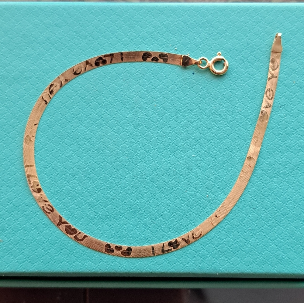 Elegant Real Gold Bracelet with 'I Love You' Print